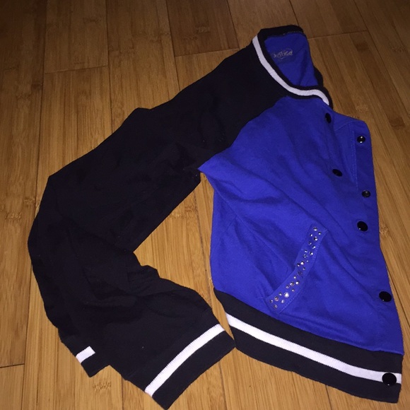 Tank and jacket - Picture 2 of 2